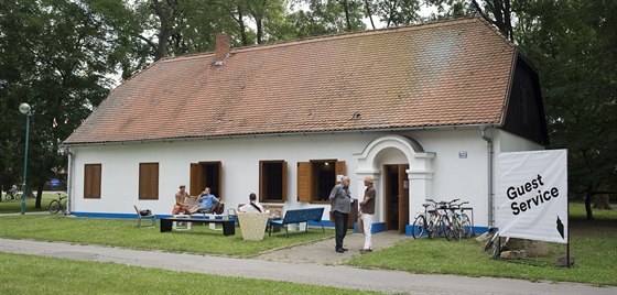 Pi nedávné Letní filmové kole vyuívali organizátoi Slováckou búdu jako...