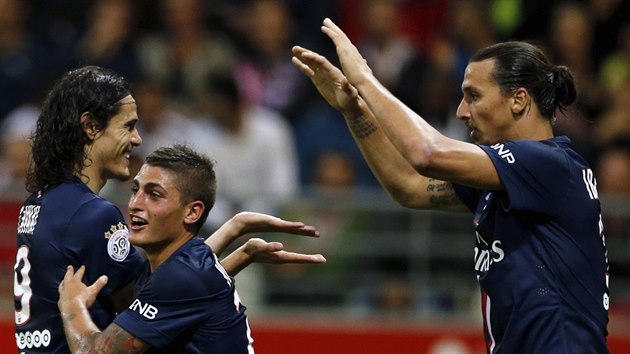 Edison Cavanni, Marco Verati a Zlatan Ibrahimovic (zleva) se raduj z glu Paris St. Germain.