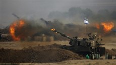 Izraelská dlostelecká jednotka na hranici Pásma Gazy (1. srpna 2014)