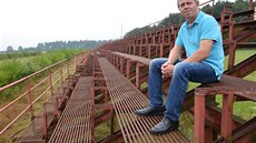 Miloslav Vrlíček, jednatel firmy, která koupila hřebčín, na jeho zchátralé... Miloslav Vrlíček, jednatel firmy, která koupila hřebčín, na jeho zchátralé...
