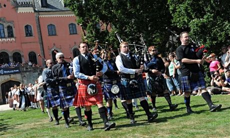 Skotské slavnosti na zámku Sychrov probhnou poslední prázdninový pátek a sobotu
