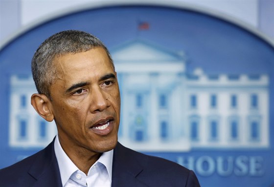 Americký prezident Barack Obama bhem pondlního projevu v Bílém dom ve...