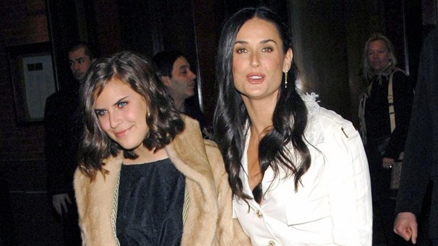 Tallulah Willisov se svou matkou Demi Moore