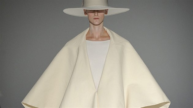 Gareth Pugh: kolekce podzim-zima 2014/2015