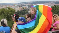 Účastníci pochodu Prague Pride na pražské Letné (16. července 2014) Účastníci pochodu Prague Pride na pražské Letné (16. července 2014)