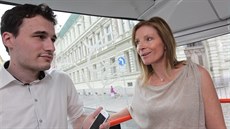 Ředitelka brněnské filharmonie Marie Kučerová se svezla tramvají s redaktorem... Ředitelka brněnské filharmonie Marie Kučerová se svezla tramvají s redaktorem...