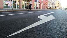 Obyvatelé Pardubic si zaslouží podle řady z nich v centru města lepší chodníky,... Obyvatelé Pardubic si zaslouží podle řady z nich v centru města lepší chodníky,...