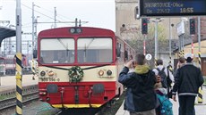 Při poslední jízdě lokálky Opava - Jakartovice letos v dubnu měl motorák... Při poslední jízdě lokálky Opava - Jakartovice letos v dubnu měl motorák...