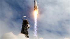 Start rakety Atlas V 401 se satelitem WorldView-3 na palubě (13. srpna 2014) Start rakety Atlas V 401 se satelitem WorldView-3 na palubě (13. srpna 2014)