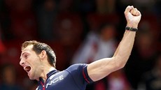 Francouzský tyka Renaud Lavillenie práv pokoil laku