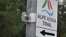 Znaení cyklostezky Alpe Adria