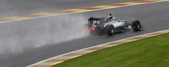 Nico Rosberg bhem kvalifikace na VC Belgie formule 1