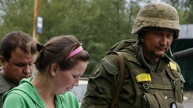 Ukrajint vojci ve mst Dzerinsk (28. srpna 2014)