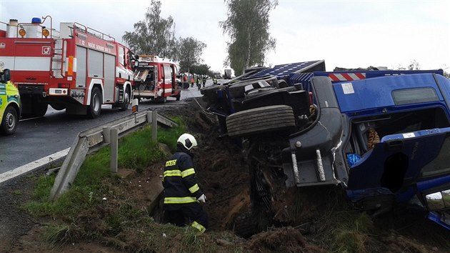 Tragick dopravn nehoda nedaleko Pitna na eskobudjovicku.
