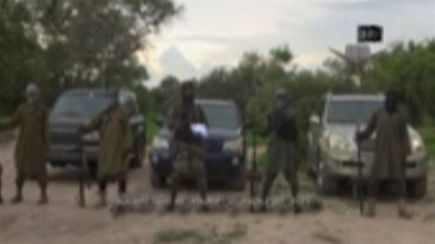 Vdce islamistickho hnut Boko Haram Abubakar ekau oznamuje, e v nigerijskm mst Gwoza vyhlsil se svmi druhy islmsk chalft.