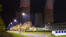 ČEZ krouží kolem Slovenských elektráren. ČEZ krouží kolem Slovenských elektráren.