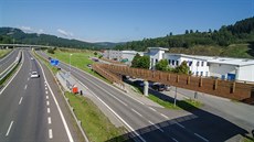 Průmyslová zóna Bobrky na kraji Vsetína. Průmyslová zóna Bobrky na kraji Vsetína.