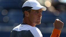 Tomá Berdych v duelu 1. kola US Open s Lleytonem Hewittem z Austrálie.
