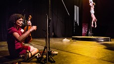 Iva Bittová na zkoušce Le Poivre Rose (16. srpna 2014) Iva Bittová na zkoušce Le Poivre Rose (16. srpna 2014)