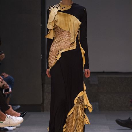 Central Saint Martins: Fiona Blakemanov