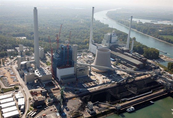 Energetická spolenost EnBW postavila u  Karlsruhe nový blok elektrárny...