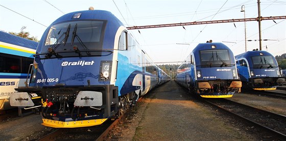 Nejvíce klesala ztrátovost na trase mezi Dínem a Beclaví, kde od prosince jezdí vlaky mimo jiné také vlaky railjet.