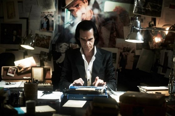 Nick Cave ve filmu 20 000 dní na Zemi