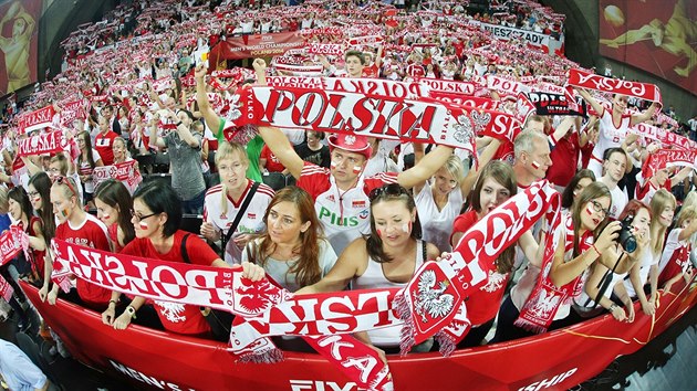 Polsko ije volejbalovm ampiontem, zpasy domcho tmu byly dlouho dopedu vyprodan.