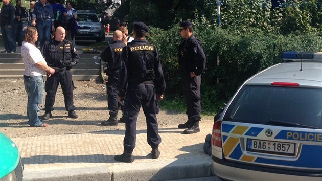 Policist na Karlov nmst v Praze honili mue v ukraden dodvce (4.9.2014)