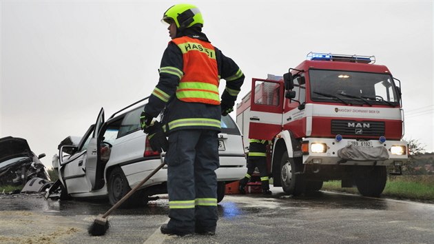 Vn dopravn nehoda na tahu Brno - Uhersk Hradit (31. srpna 2014).