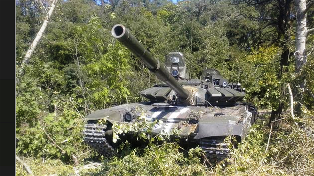 Ruský tank T-72B3 na Ukrajin