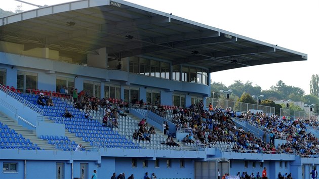 Na Novou tribunu steckho stadionu se mohli v zpase s Libercem poprv posadit divci.