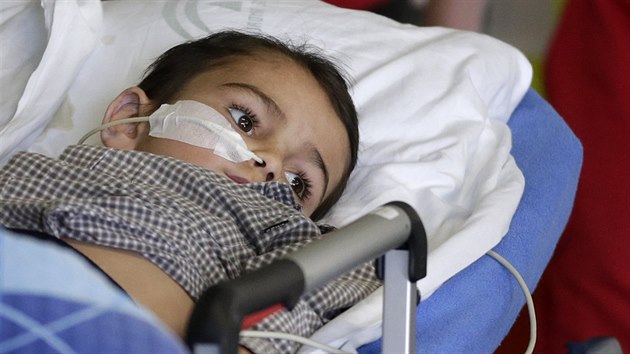 Ptilet Ashya King pijel v pondl 8.z 2014 do motolsk nemocnice.