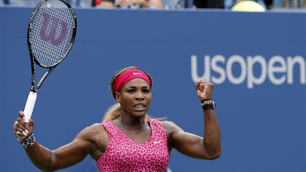 JO! Serena Williamsov zatn pst a raduje se, na US Open prola poprv v sezon 2014 na grandslamu do tvrtfinle.