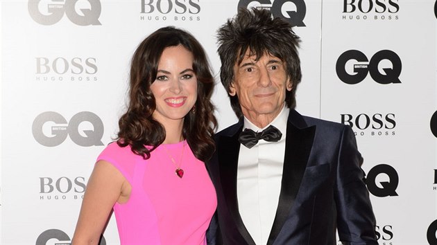 Ronnie Wood a jeho manelka Sally (Londn, 2. z 2014)