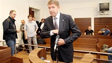 Miroslav Výboh svědčil u pražského městského soudu v kauze pandurů a Marka... Miroslav Výboh svědčil u pražského městského soudu v kauze pandurů a Marka...
