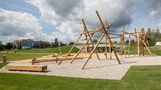 V novém parku ve Čtyřech Dvorech v Českých Budějovicích najdou lidé hřiště pro... V novém parku ve Čtyřech Dvorech v Českých Budějovicích najdou lidé hřiště pro...