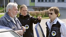 Aktivisté v České Lípě radili řidičům, jak se vyhnout pokutám například za... Aktivisté v České Lípě radili řidičům, jak se vyhnout pokutám například za...