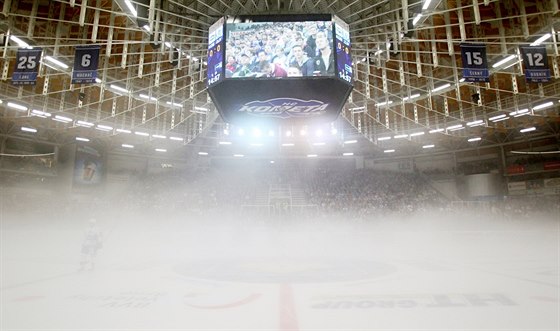 MLHAVÁ PEDPOV. Kdo uspje v letoním play-off? Tko soudit. Barometr formy me aspo trochu napovdt.