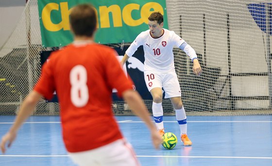 Michal Seidler v utkání eské futsalové reprezentace proti Madarsku. 