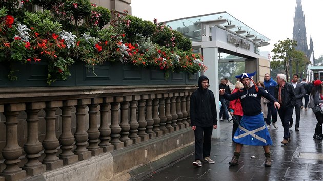Zklaman stoupenec samostatnho Skotska v Edinburghu (19. z 2014)
