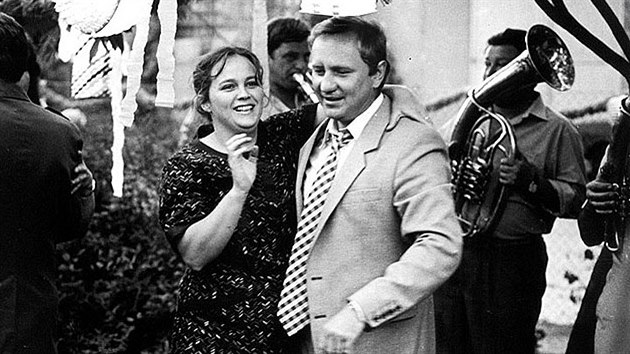 Jitka Smutn a Vtzslav Jandk v serilu Velk sedlo (1986)