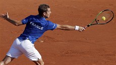 Francouzský tenista Richard Gasquet pi daviscupovém semifinále proti...