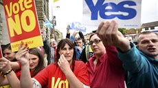 U ve tvrtek 18. záí Skotsko rozhodne o své budoucnosti. Lidé se v referendu...
