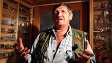 Miloslav Jan Šnek z Přibyslavi je jedním z největších sběratelů zapalovačů na... Miloslav Jan Šnek z Přibyslavi je jedním z největších sběratelů zapalovačů na...