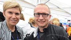 Kateřina Neumannová a Lukáš Konečný při půlmaratonu v Ústí nad Labem Kateřina Neumannová a Lukáš Konečný při půlmaratonu v Ústí nad Labem