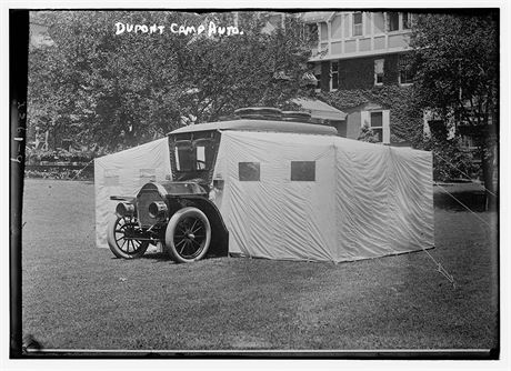 Jeden z vbec prvních obytných voz svta vycházel z modelu 1911...