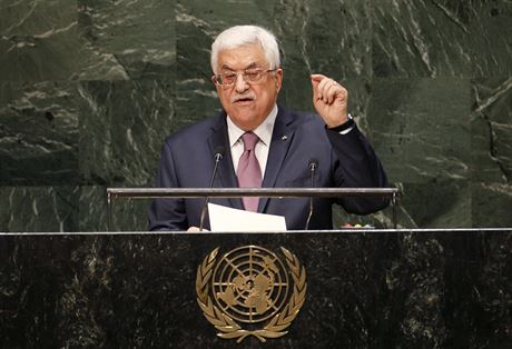 Pedseda palestinské samosprávy Mahmúd Abbás bhem svého projevu na zasedání...