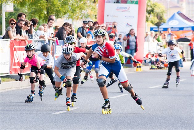 Nejvýznamnjí stedoevropský bruslaský seriál LifeInLine Tour pichází do Prahy na Rohanském nábeí. Závody na 1km a 3 km pro ty nejmladí bruslae a pro ty starí 10km závod. Finálový závod letoního bruslaského seriálu LifeInLine Tour bude mít na st