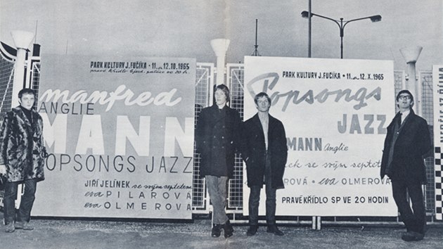 Britsk skupina Manfred Mann se ped praskm koncertem v roce 1965 vyfotografovala u ohrady Parku kultury a oddechu Julia Fuka, neboli dnenho Vstavit.
